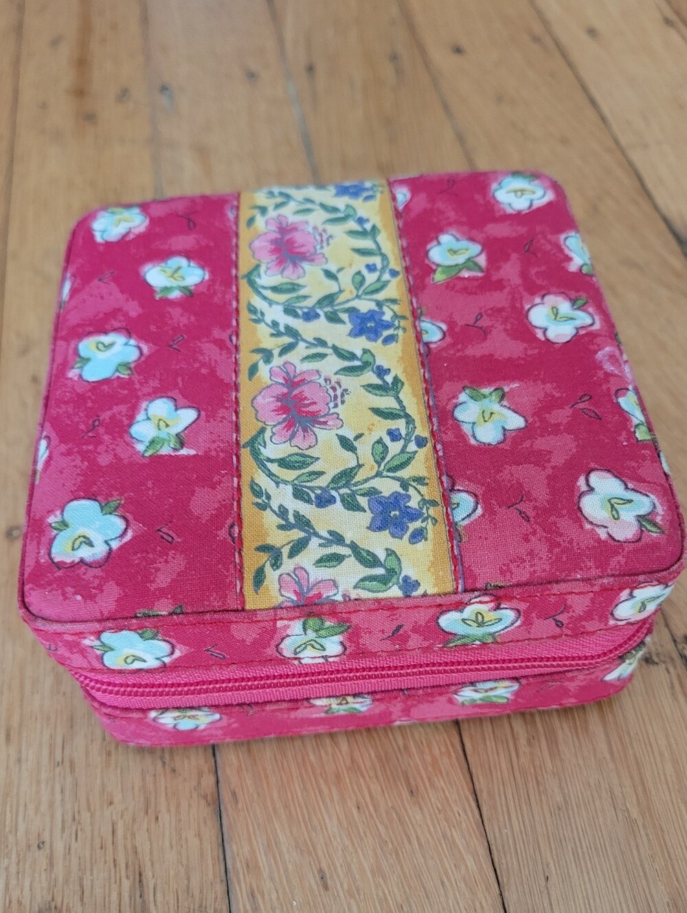 Vintage Pink Floral Jewelry Box Travel Size